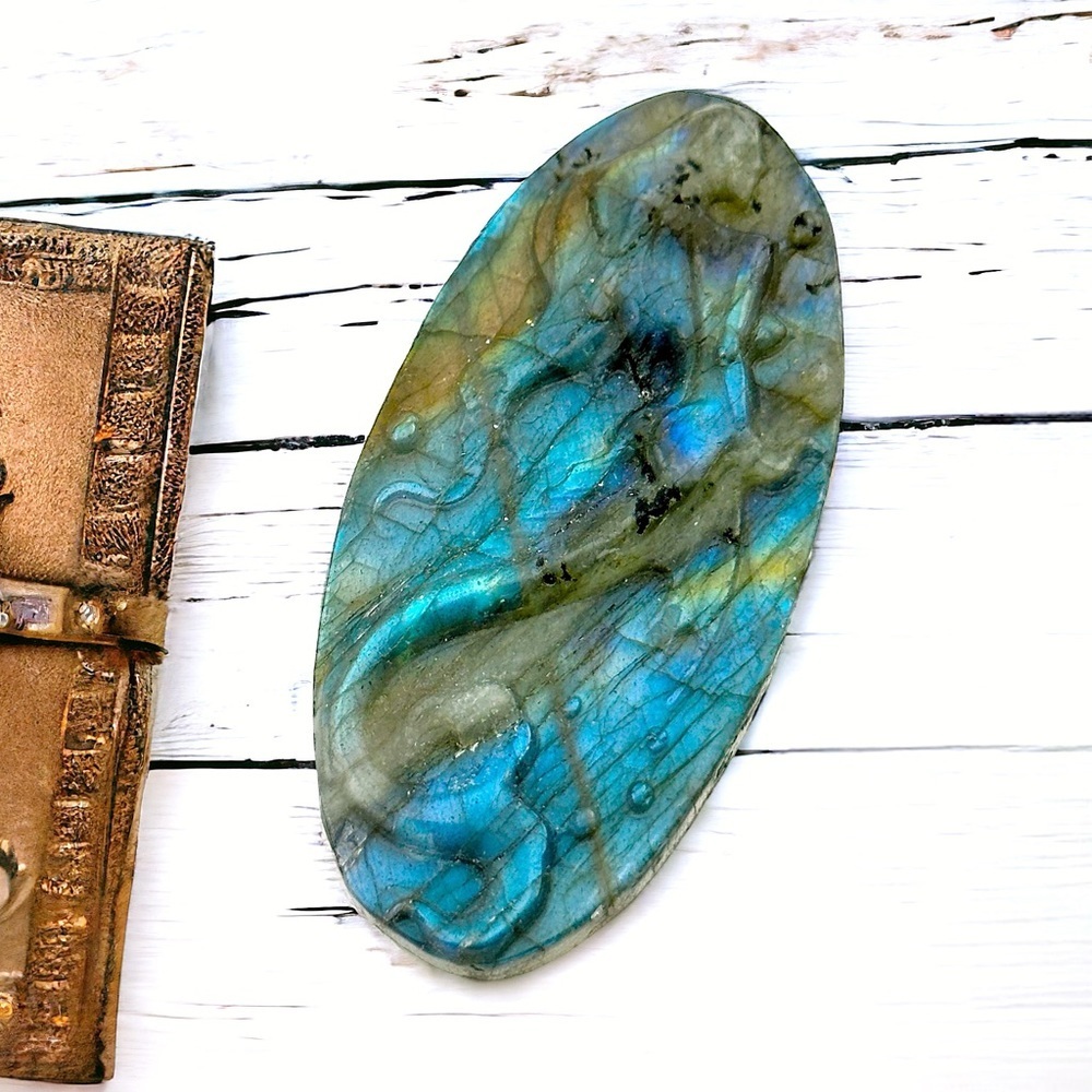Flashy Spectral Labradorite MERMAID Palm Stone Healing Gemstone Crystal